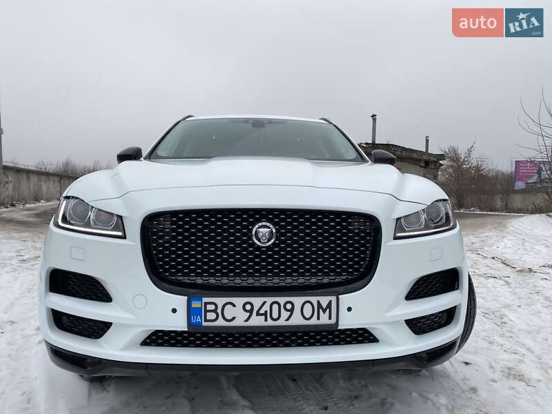 Внедорожник / Кроссовер Jaguar F-Pace 2016 в Киеве