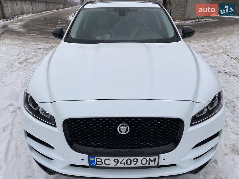 Внедорожник / Кроссовер Jaguar F-Pace 2016 в Киеве