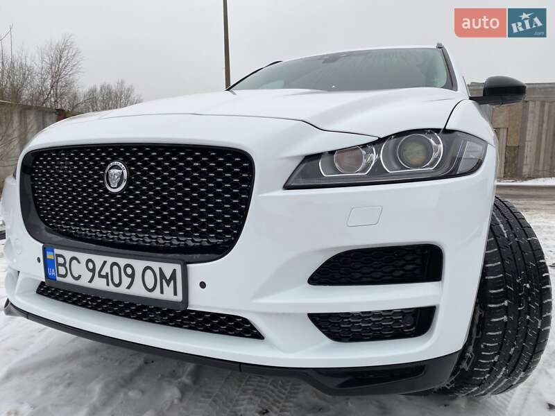 Внедорожник / Кроссовер Jaguar F-Pace 2016 в Киеве