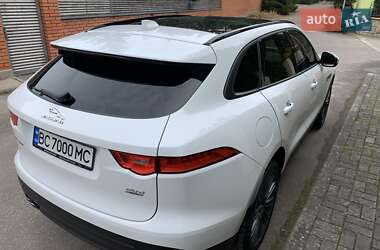 Внедорожник / Кроссовер Jaguar F-Pace 2016 в 