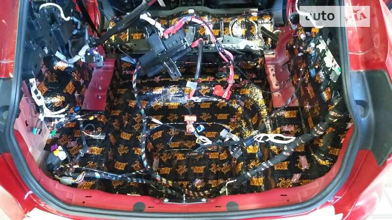 Внедорожник / Кроссовер Jaguar F-Pace 2016 в Киеве фото 13 Внедорожник / Кроссовер Jaguar F-Pace 2016 в Киеве