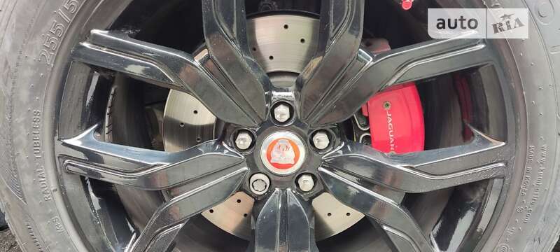 Внедорожник / Кроссовер Jaguar F-Pace 2016 в Киеве фото 16 Внедорожник / Кроссовер Jaguar F-Pace 2016 в Киеве