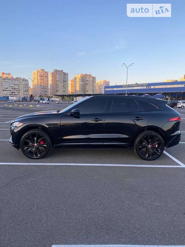 Внедорожник / Кроссовер Jaguar F-Pace 2016 в Харькове