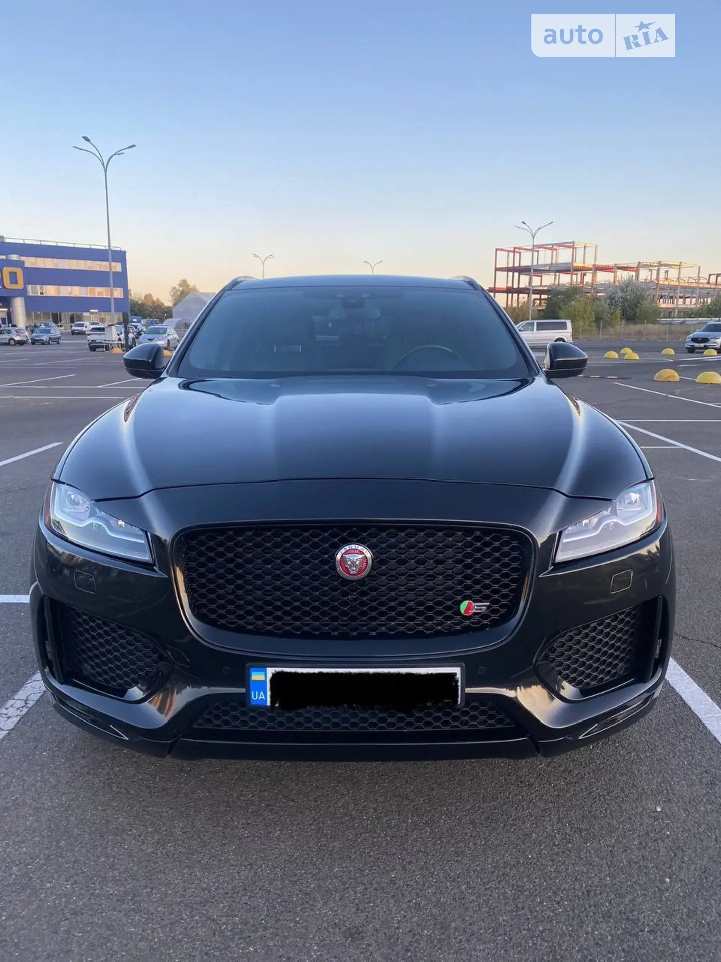2016 Jaguar F-Pace - фото 1