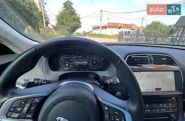 Позашляховик / Кросовер Jaguar F-Pace 2018 в 