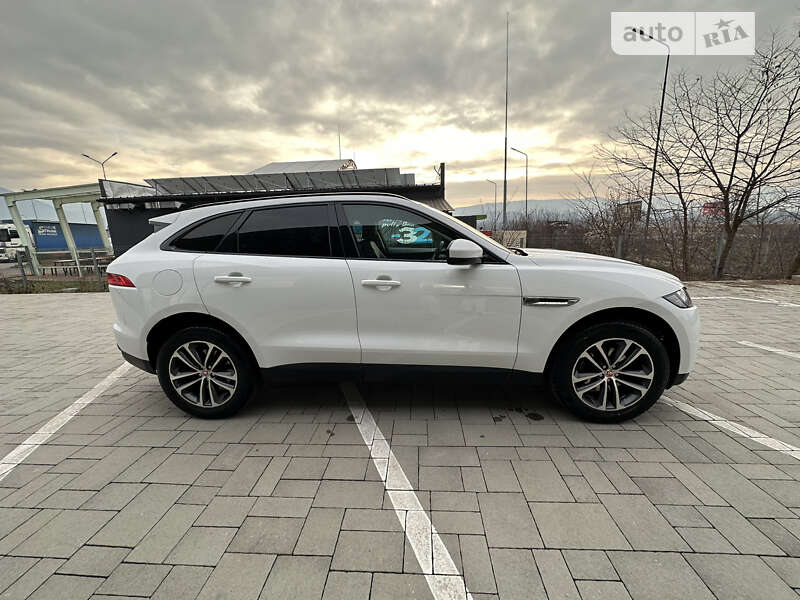 Позашляховик / Кросовер Jaguar F-Pace 2018 в Тячеві