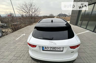 Позашляховик / Кросовер Jaguar F-Pace 2018 в 