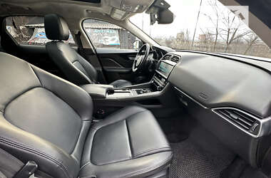 Позашляховик / Кросовер Jaguar F-Pace 2018 в 