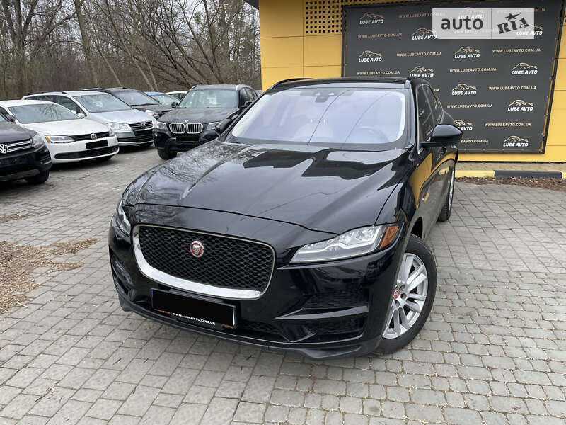 Jaguar F-Pace 