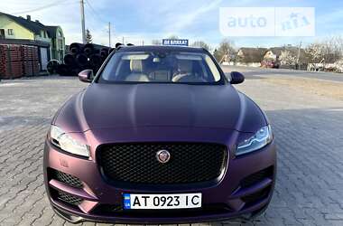 Позашляховик / Кросовер Jaguar F-Pace 2016 в Івано-Франківську