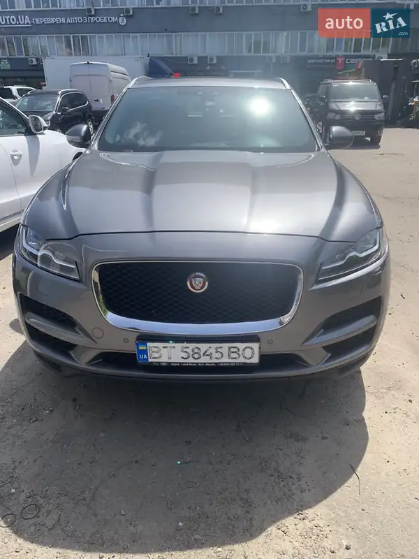 Jaguar F-Pace