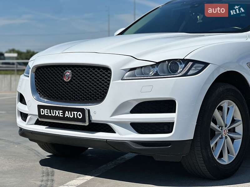 Позашляховик / Кросовер Jaguar F-Pace 2017 в Києві