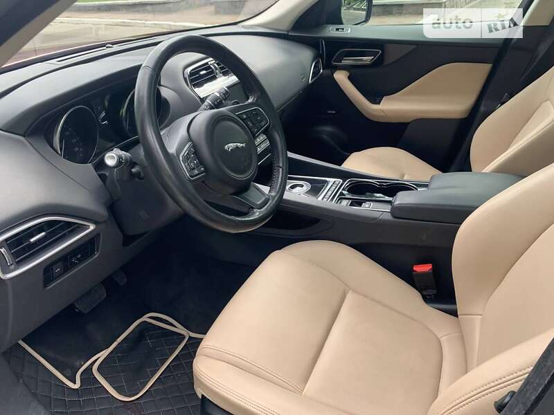 Внедорожник / Кроссовер Jaguar F-Pace 2017 в Киеве