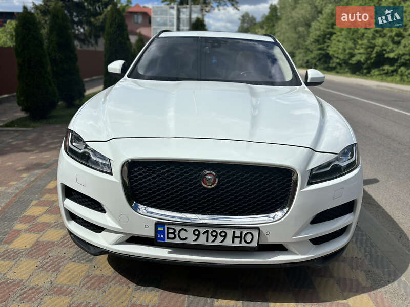 Позашляховик / Кросовер Jaguar F-Pace 2016 в 