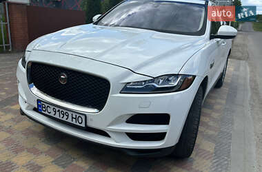 Позашляховик / Кросовер Jaguar F-Pace 2016 в 