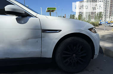 Внедорожник / Кроссовер Jaguar F-Pace 2016 в 