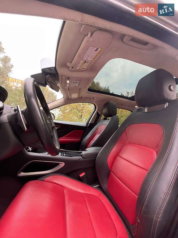 Внедорожник / Кроссовер Jaguar F-Pace 2019 в Днепре