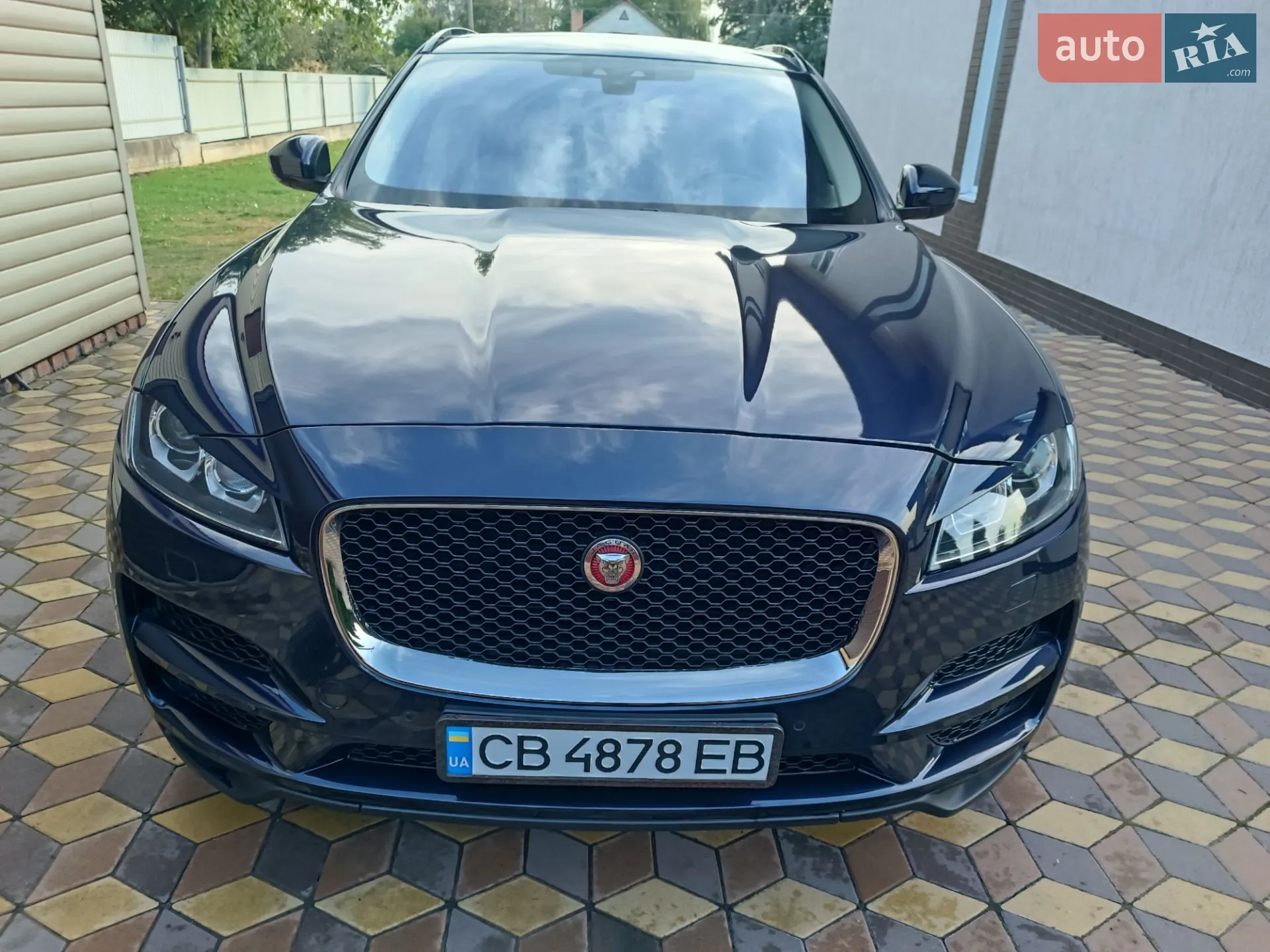 2018 Jaguar F-Pace - мініатюра 2