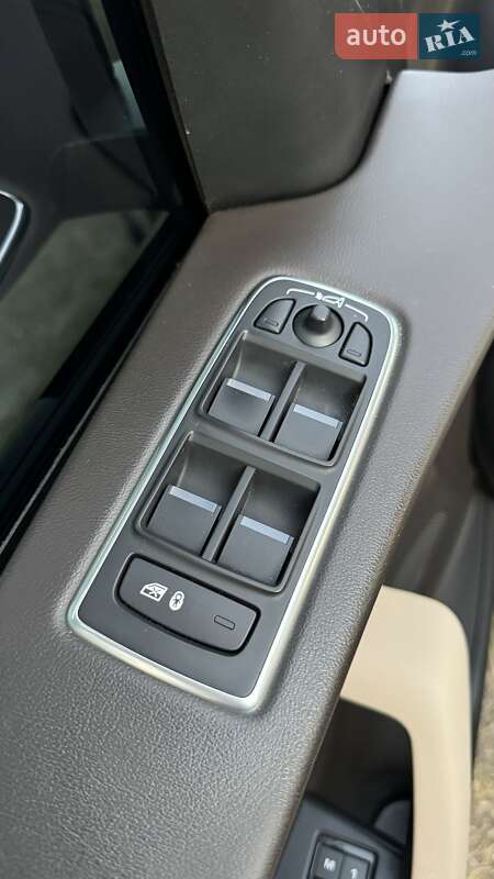 Позашляховик / Кросовер Jaguar F-Pace 2016 в Фастові фото 52 Позашляховик / Кросовер Jaguar F-Pace 2016 в Фастові