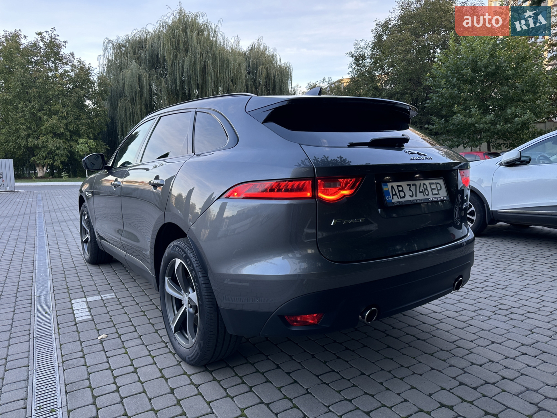 2016 Jaguar F-Pace - мініатюра 9
