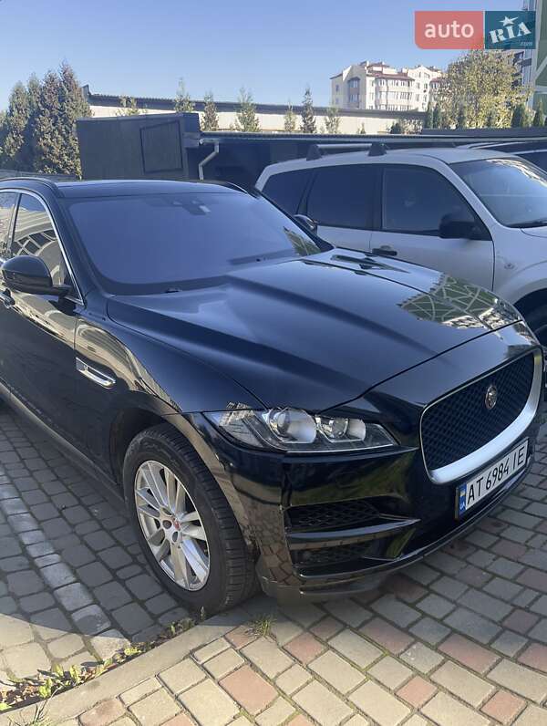 Позашляховик / Кросовер Jaguar F-Pace 2016 в Івано-Франківську