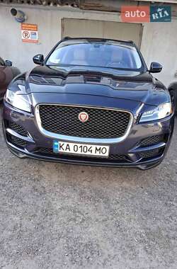 Позашляховик / Кросовер Jaguar F-Pace 2016 в 