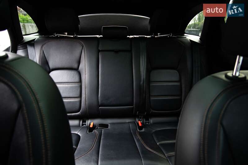 Позашляховик / Кросовер Jaguar F-Pace 2019 в Ужгороді фото 14 Позашляховик / Кросовер Jaguar F-Pace 2019 в Ужгороді