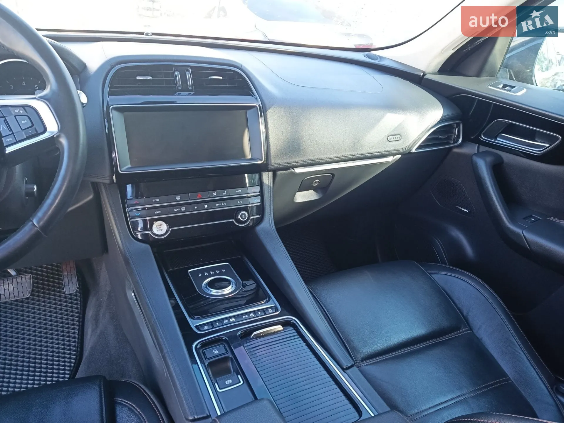 2019 Jaguar F-Pace - мініатюра 73