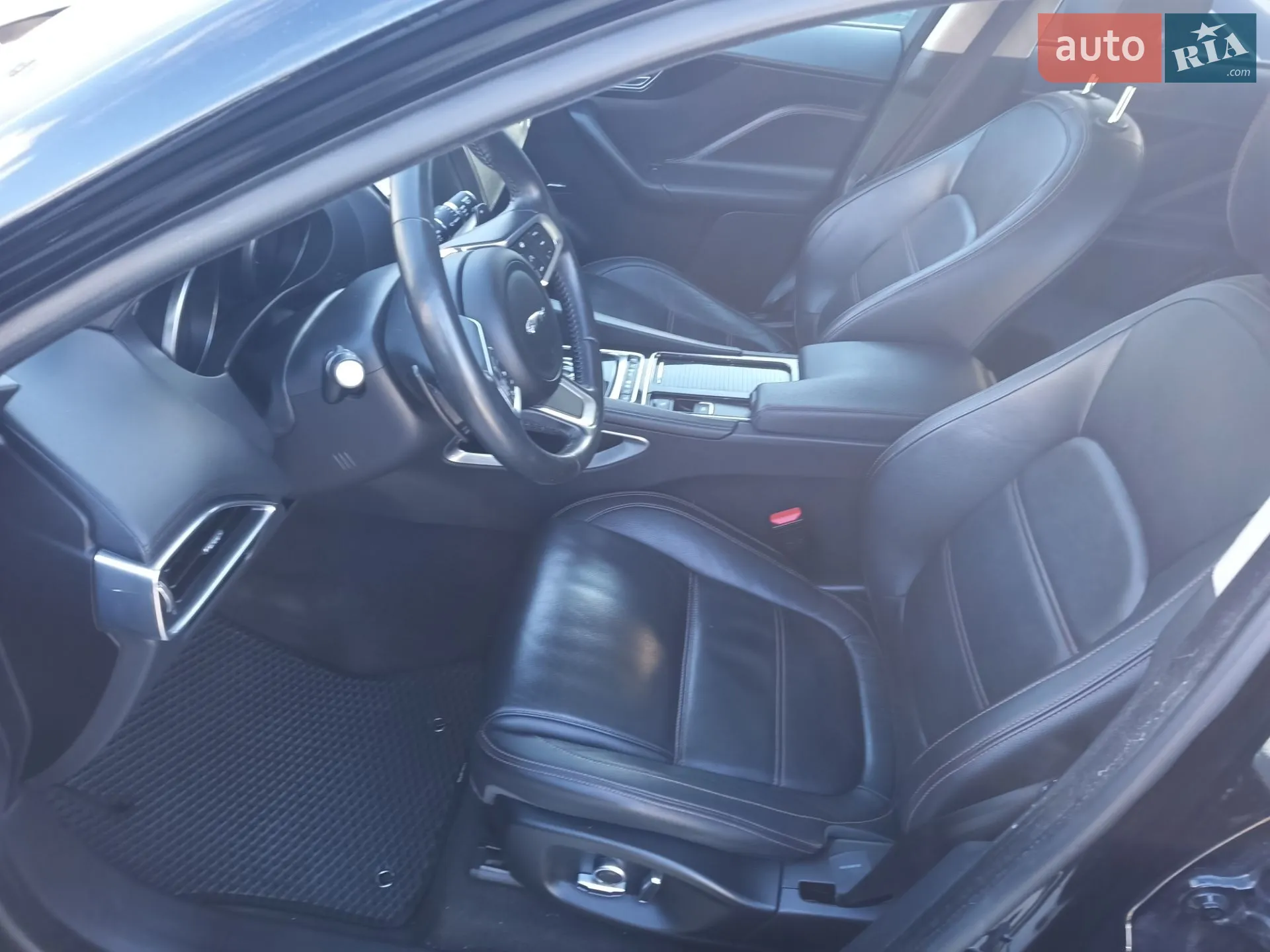 2019 Jaguar F-Pace - мініатюра 79