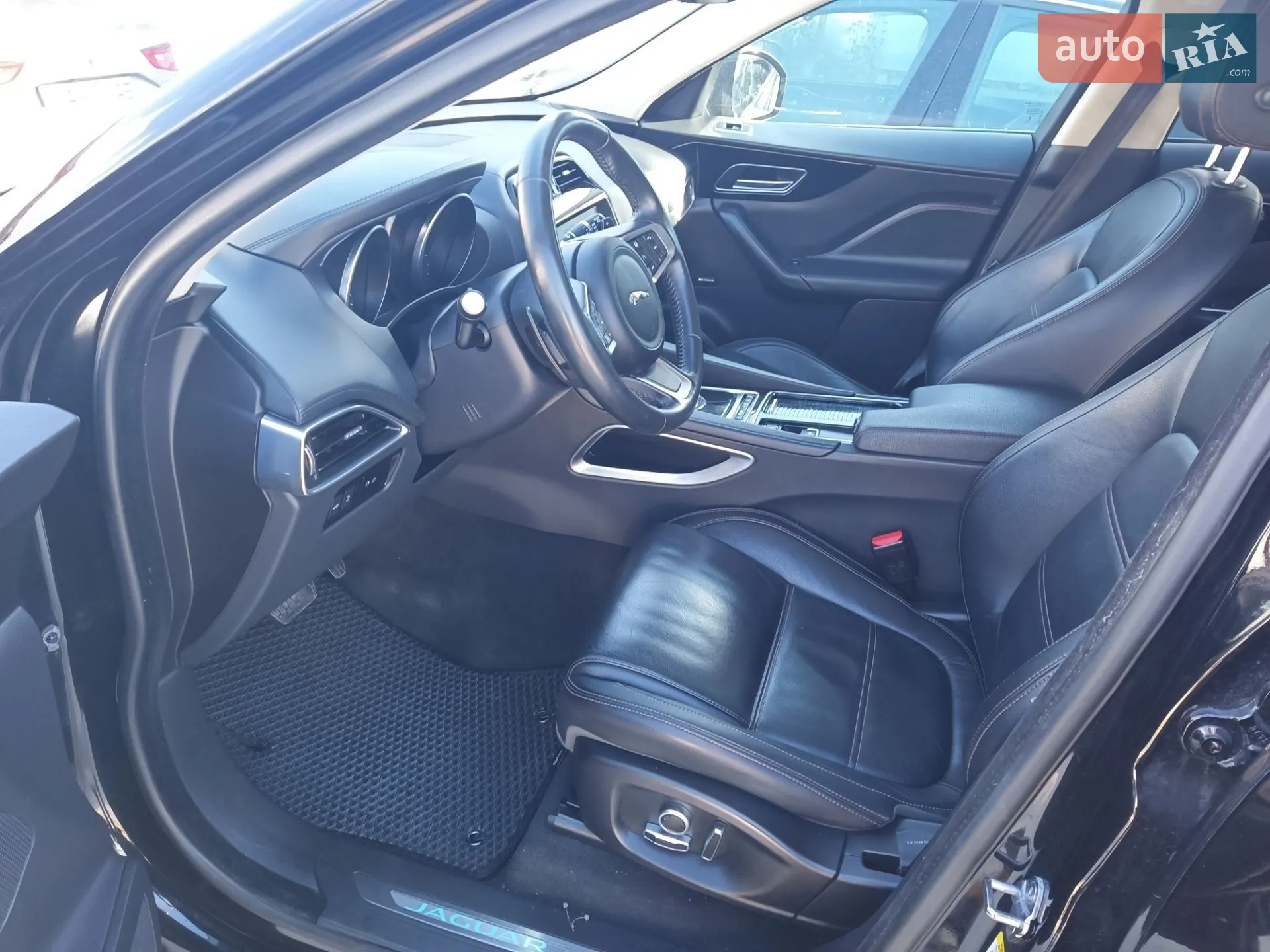 2019 Jaguar F-Pace - мініатюра 80