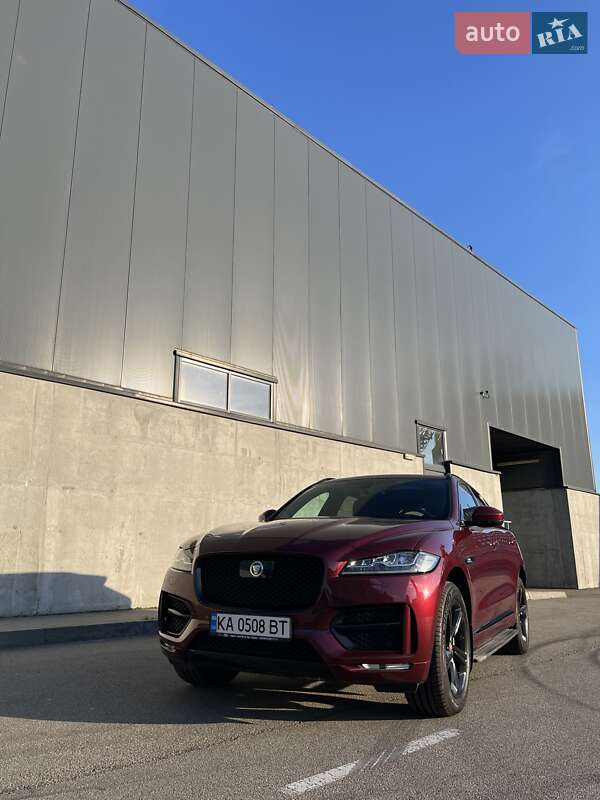 Внедорожник / Кроссовер Jaguar F-Pace 2016 в Киеве