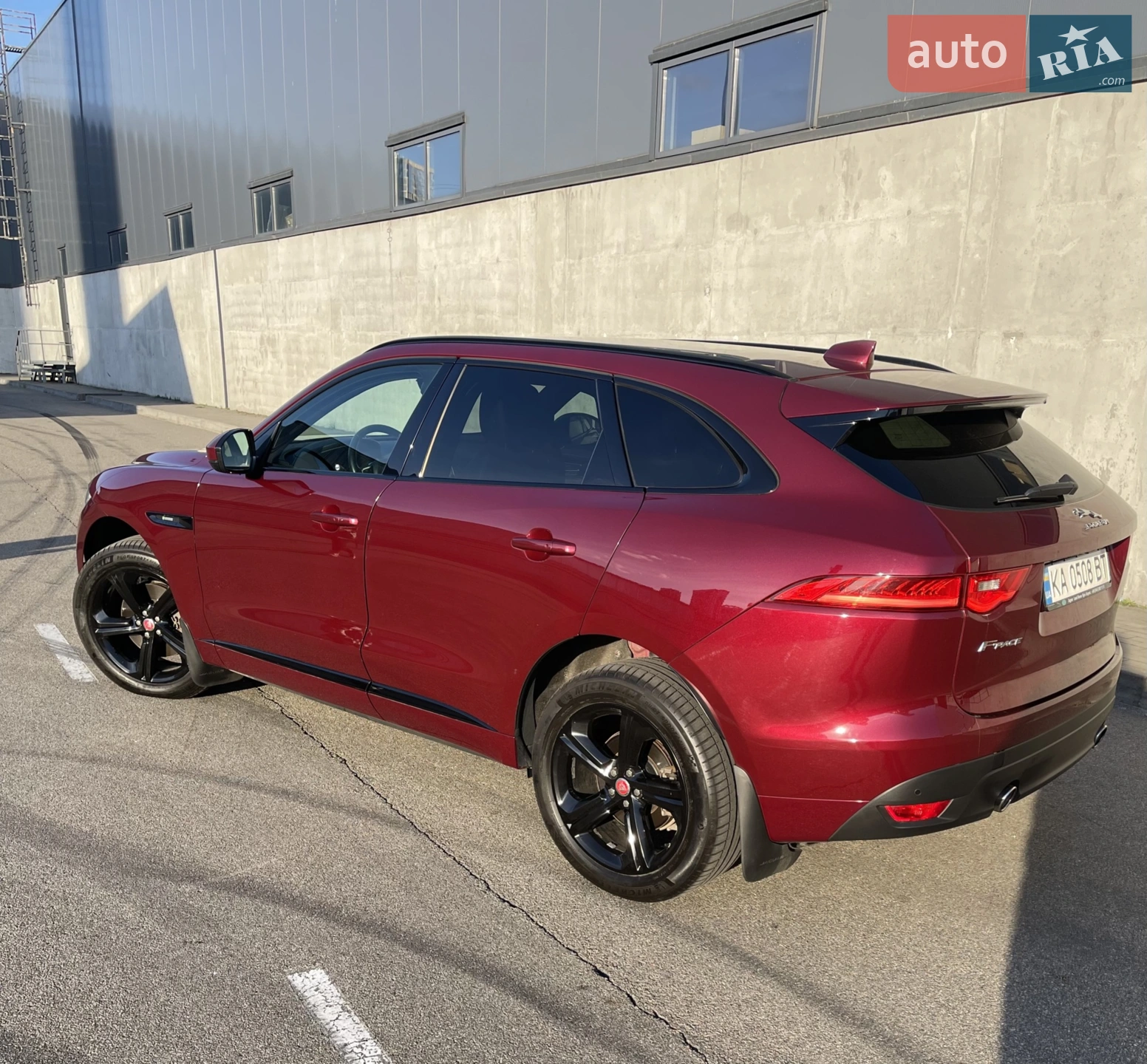 2016 Jaguar F-Pace - мініатюра 22
