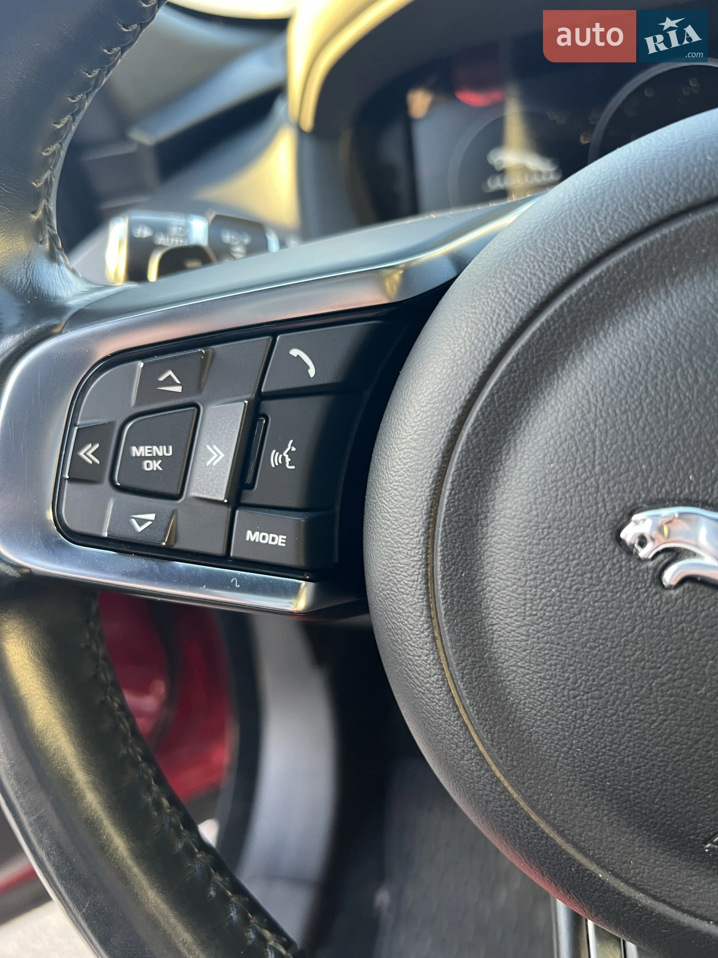 2016 Jaguar F-Pace - мініатюра 42