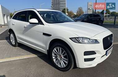 Внедорожник / Кроссовер Jaguar F-Pace 2018 в 