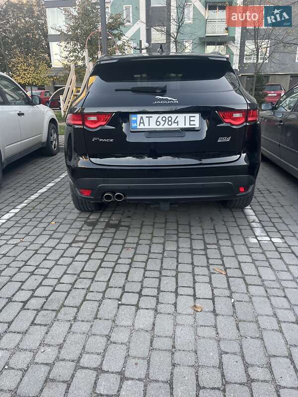Позашляховик / Кросовер Jaguar F-Pace 2016 в Івано-Франківську