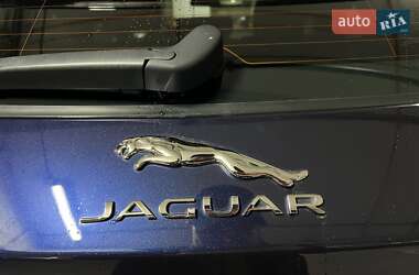 Внедорожник / Кроссовер Jaguar F-Pace 2017 в 