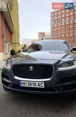 Позашляховик / Кросовер Jaguar F-Pace 2016 в Одесі