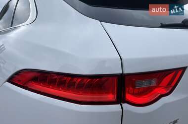 Позашляховик / Кросовер Jaguar F-Pace 2020 в Києві