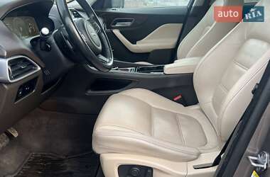 Позашляховик / Кросовер Jaguar F-Pace 2016 в 
