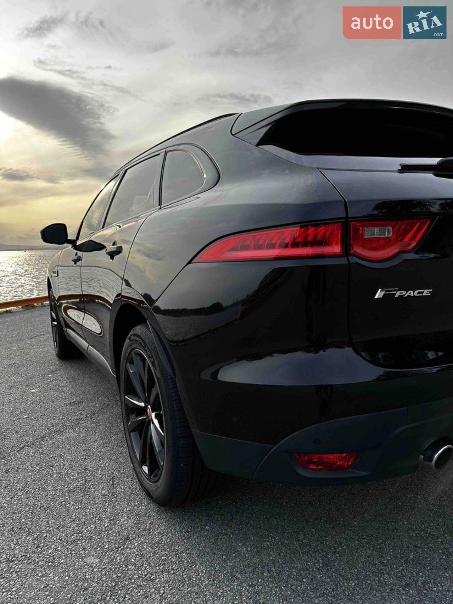 2016 Jaguar F-Pace - мініатюра 26