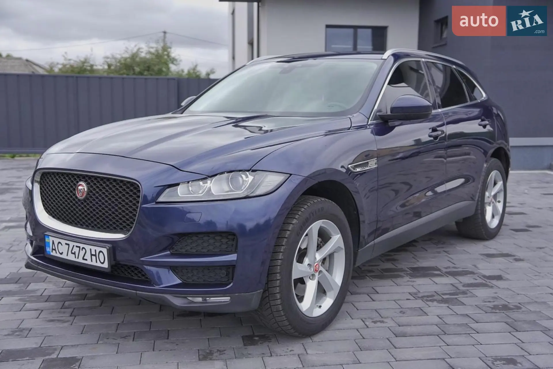 2016 Jaguar F-Pace - мініатюра 26
