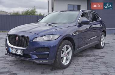 Внедорожник / Кроссовер Jaguar F-Pace 2016 в 