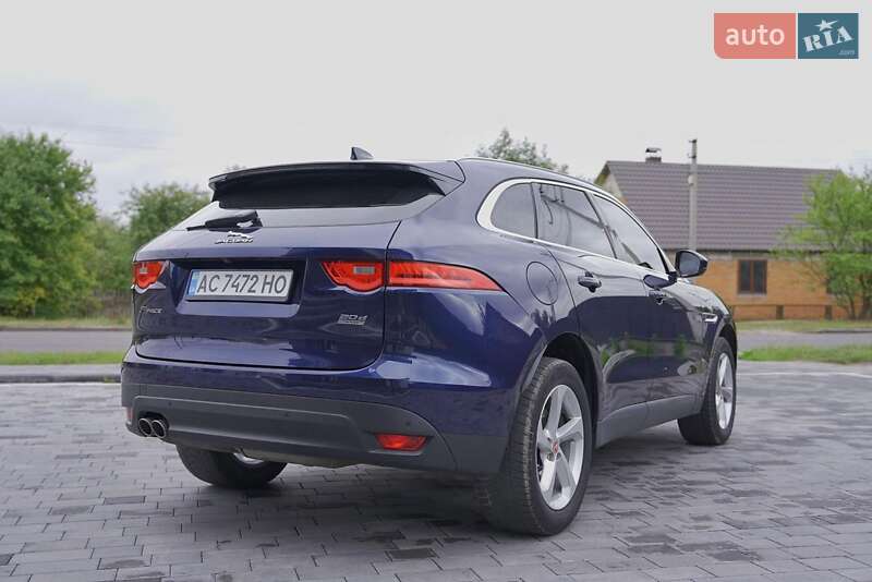 Позашляховик / Кросовер Jaguar F-Pace 2016 в Любомлі