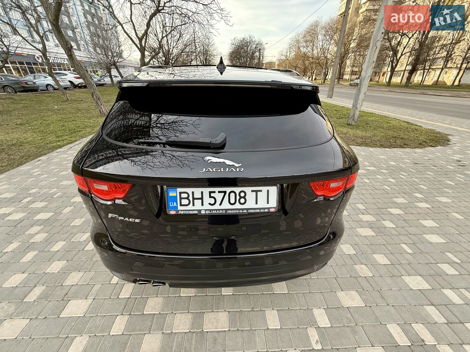 2016 Jaguar F-Pace - мініатюра 5