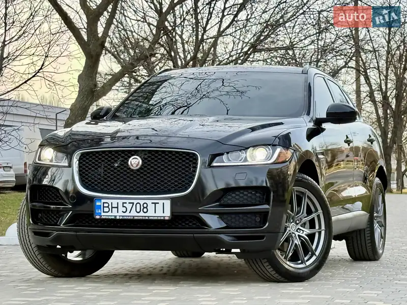 Jaguar F-Pace 2016