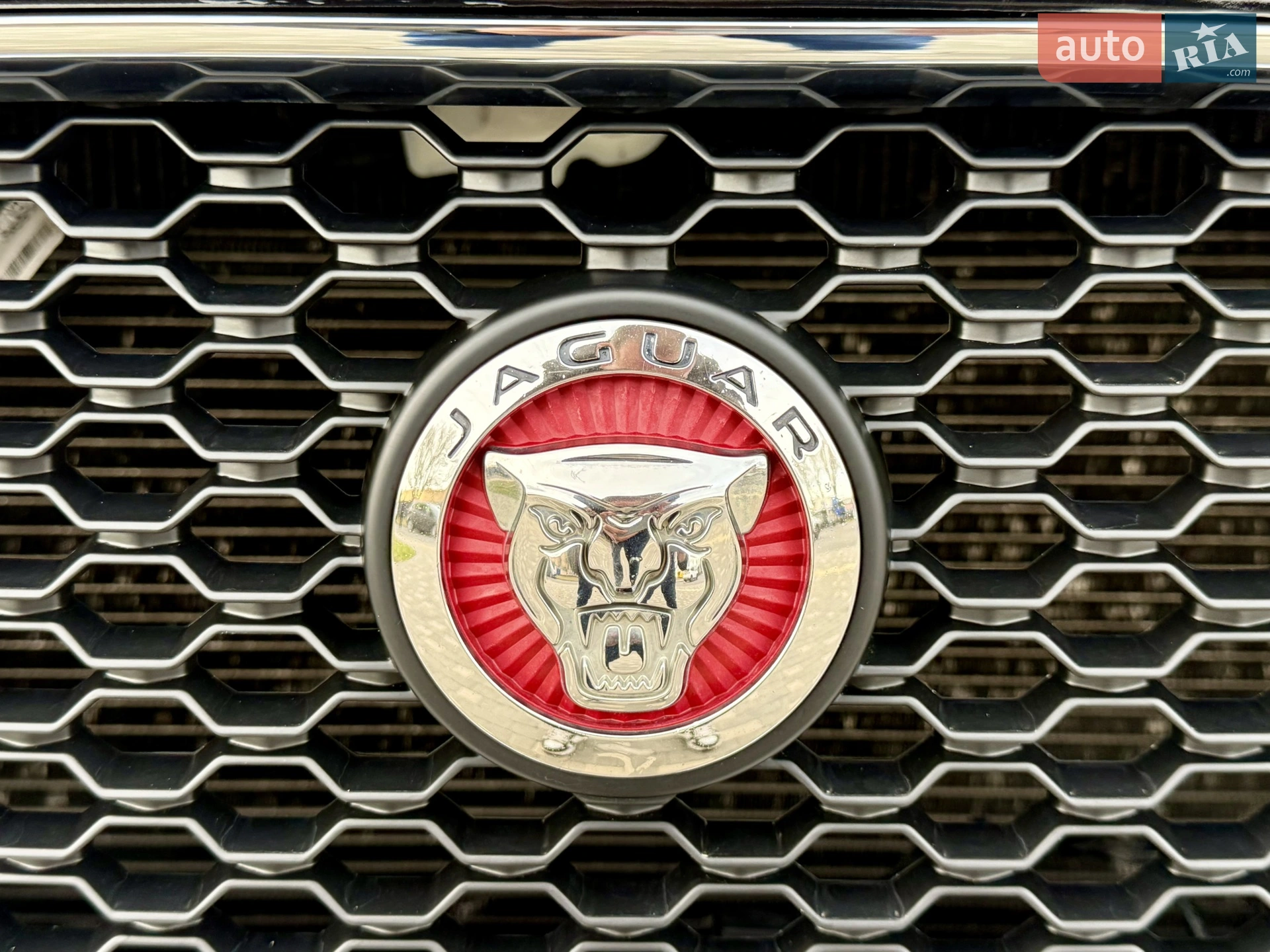 2016 Jaguar F-Pace - мініатюра 51