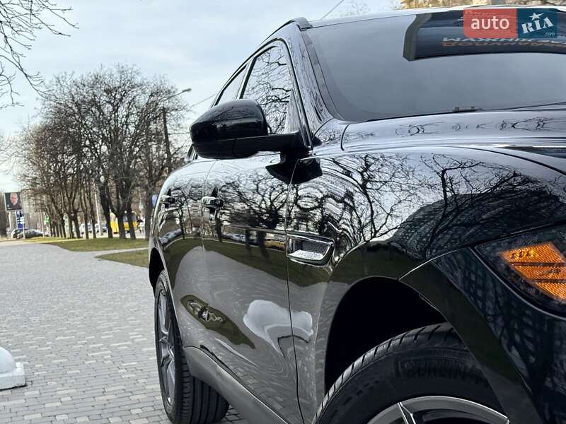 Позашляховик / Кросовер Jaguar F-Pace 2016 в Одесі фото 55 Позашляховик / Кросовер Jaguar F-Pace 2016 в Одесі
