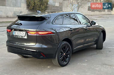 Внедорожник / Кроссовер Jaguar F-Pace 2021 в 