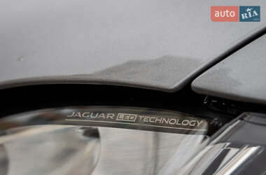 Позашляховик / Кросовер Jaguar F-Pace 2019 в 