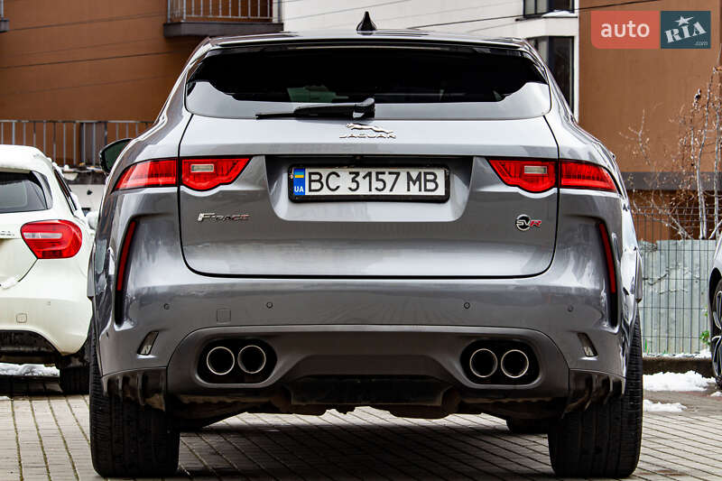 Позашляховик / Кросовер Jaguar F-Pace 2019 в Львові